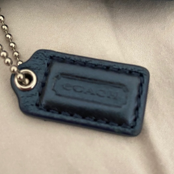 Coach Sequin Collection Wristlet EUC - Picture 4 of 6